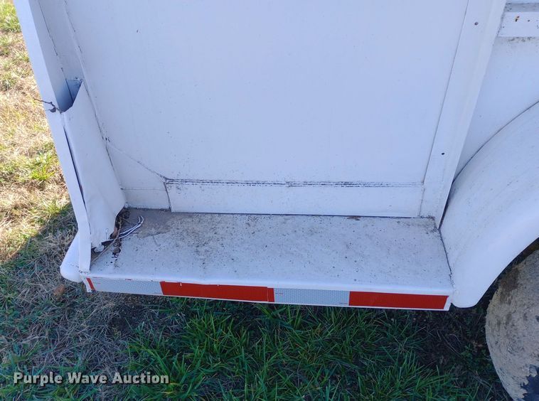 image for item DW0924 1995 Shop built livestock trailer