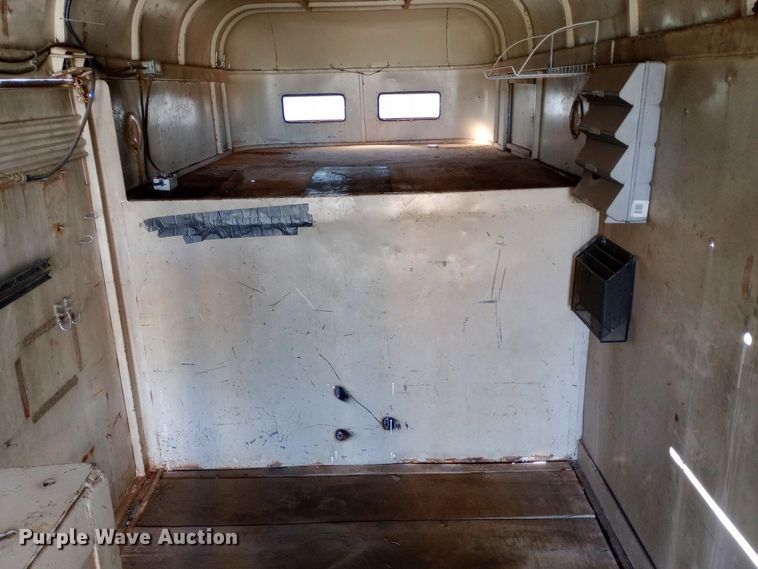 image for item DW0924 1995 Shop built livestock trailer