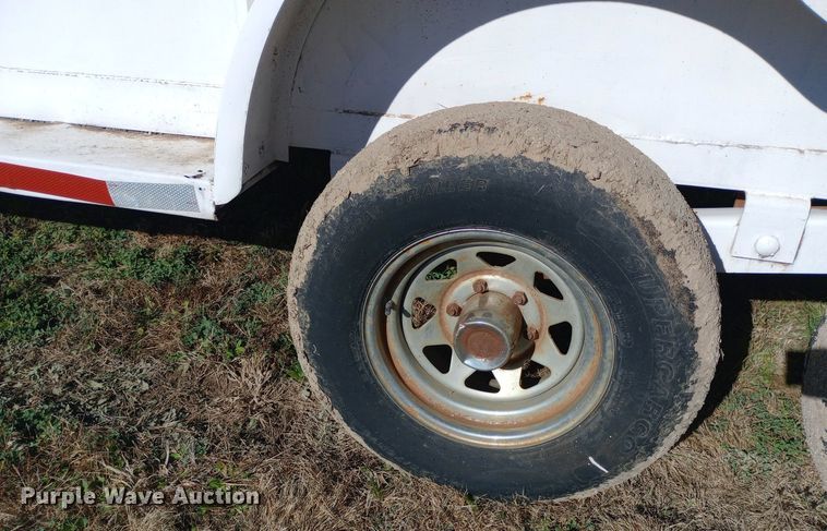 image for item DW0924 1995 Shop built livestock trailer