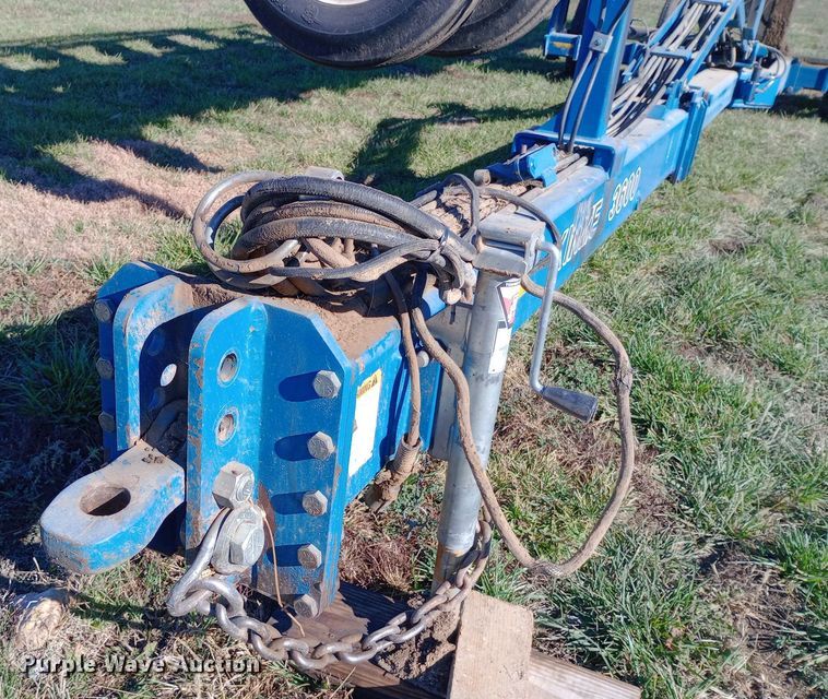 image for item DW0929 2005 Kinze  3600 planter