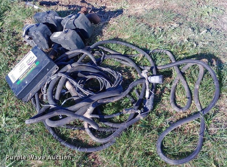 image for item DW0932 John Deere GreenStar NH3 rate controller