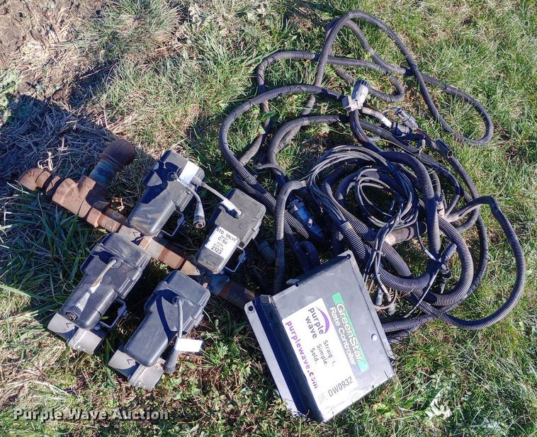 image for item DW0932 John Deere GreenStar NH3 rate controller