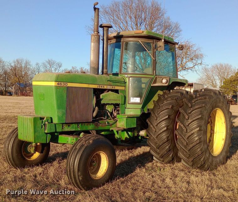 image for item DW0941 1975 John Deere 4630 tractor