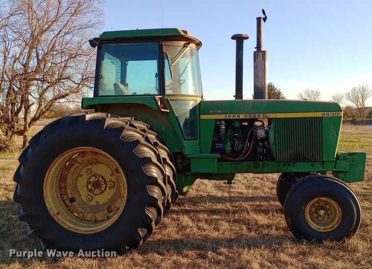 image for item DW0941 1975 John Deere 4630 tractor
