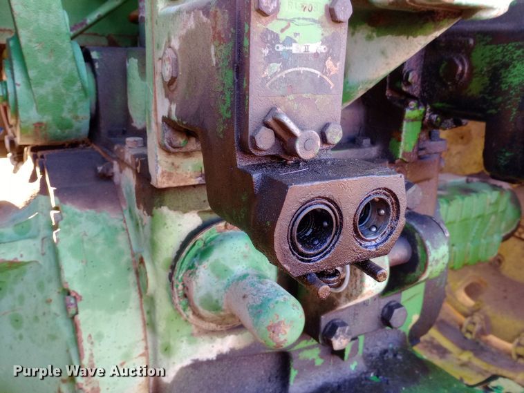 image for item DW0941 1975 John Deere 4630 tractor