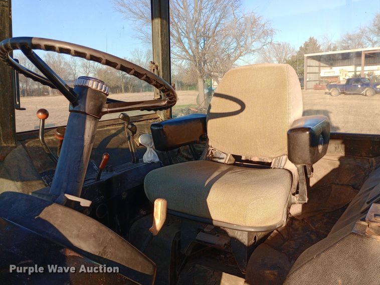 image for item DW0941 1975 John Deere 4630 tractor