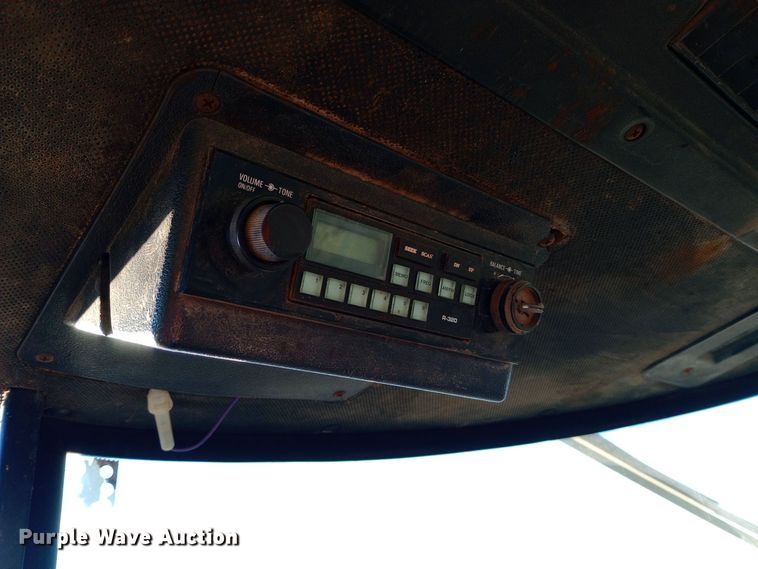 image for item DW0941 1975 John Deere 4630 tractor