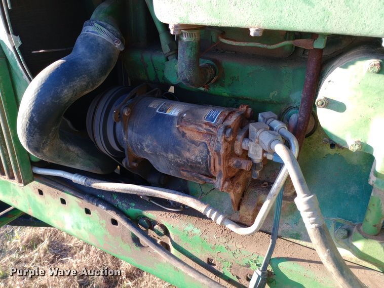 image for item DW0941 1975 John Deere 4630 tractor