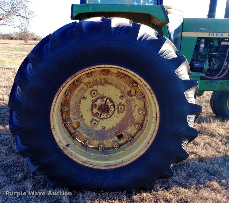 image for item DW0941 1975 John Deere 4630 tractor