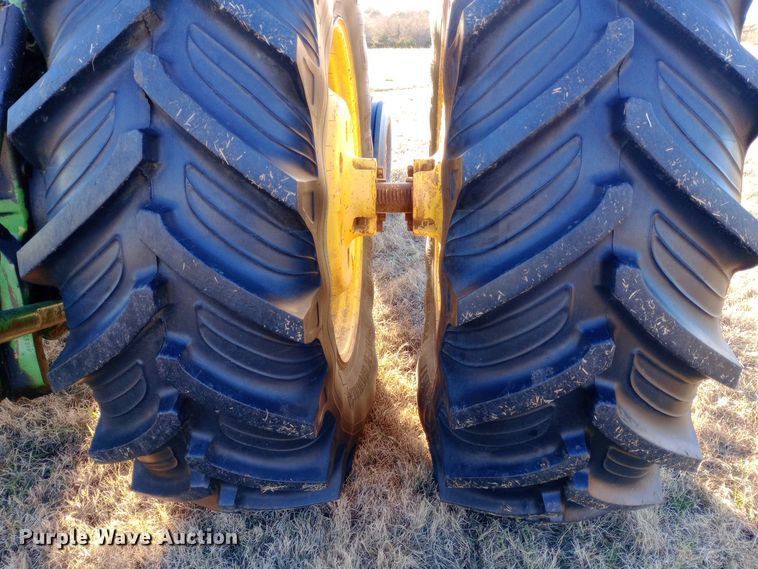 image for item DW0941 1975 John Deere 4630 tractor