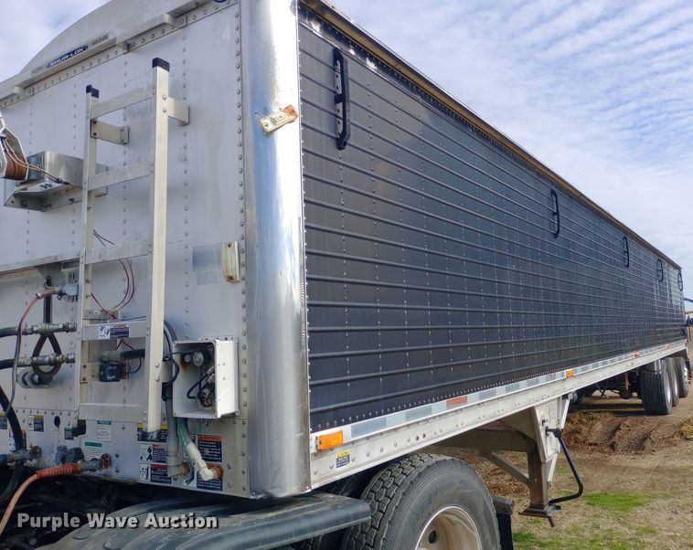 image for item DW0949 2008 Wilson  DWG-550WB live bottom trailer