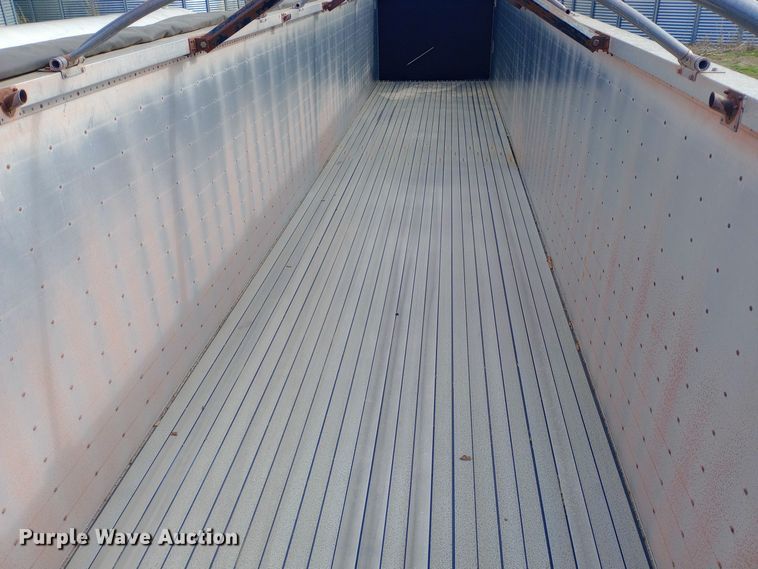 image for item DW0949 2008 Wilson  DWG-550WB live bottom trailer