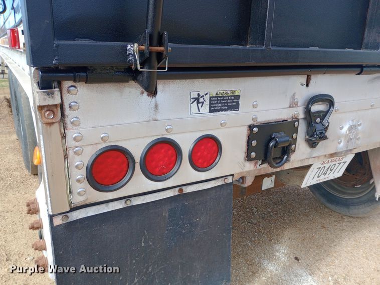 image for item DW0949 2008 Wilson  DWG-550WB live bottom trailer