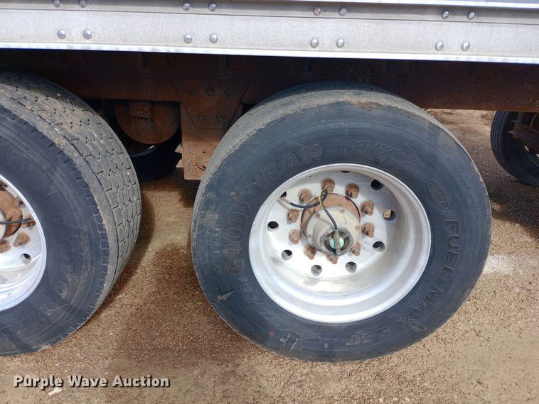 image for item DW0949 2008 Wilson  DWG-550WB live bottom trailer