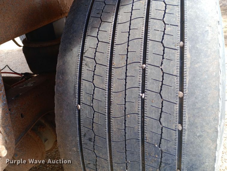 image for item DW0949 2008 Wilson  DWG-550WB live bottom trailer