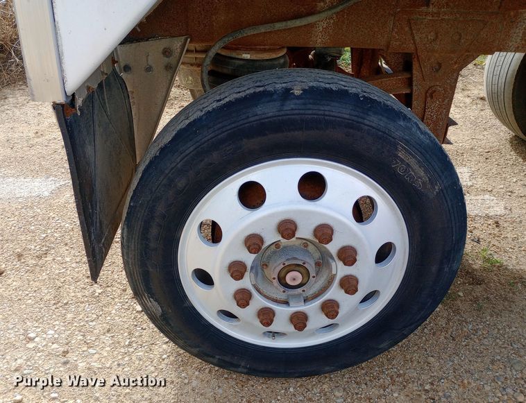 image for item DW0949 2008 Wilson  DWG-550WB live bottom trailer