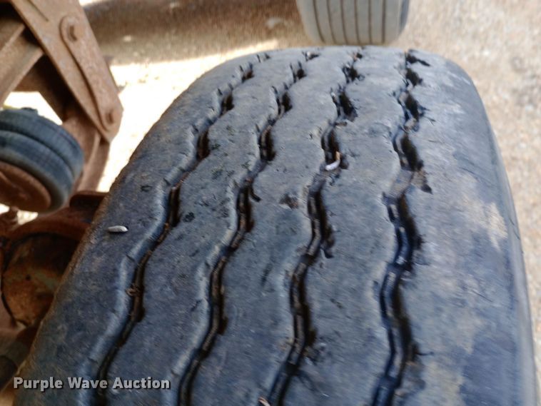 image for item DW0949 2008 Wilson  DWG-550WB live bottom trailer