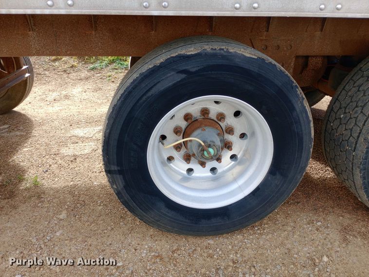 image for item DW0949 2008 Wilson  DWG-550WB live bottom trailer