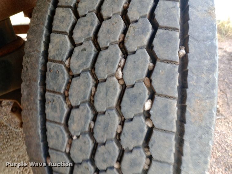 image for item DW0949 2008 Wilson  DWG-550WB live bottom trailer