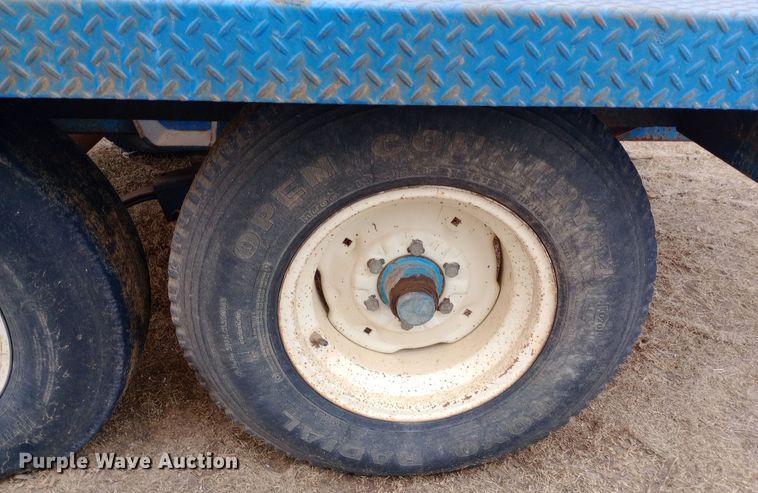 image for item DW0960 Shop built tank trailer 