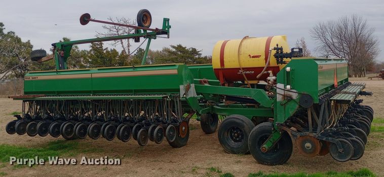 image for item DW0962 Great Plains Solid Stand 45 grain drill