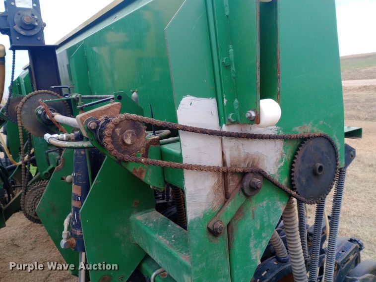 image for item DW0962 Great Plains Solid Stand 45 grain drill