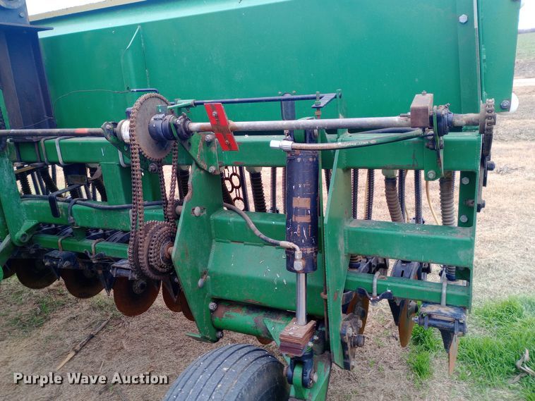 image for item DW0962 Great Plains Solid Stand 45 grain drill