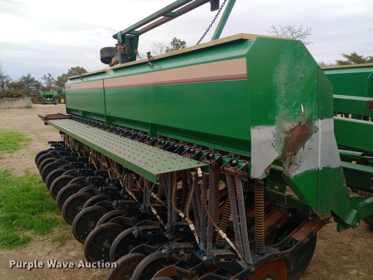 image for item DW0962 Great Plains Solid Stand 45 grain drill