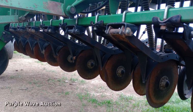 image for item DW0962 Great Plains Solid Stand 45 grain drill