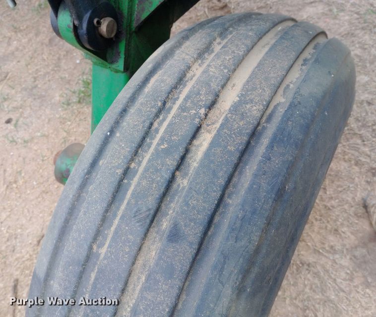 image for item DW0962 Great Plains Solid Stand 45 grain drill