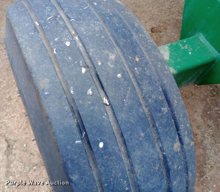 image for item DW0962 Great Plains Solid Stand 45 grain drill