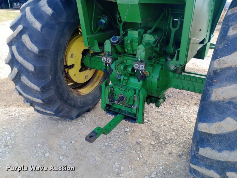 image for item DW0964 1974 John Deere 4430 tractor