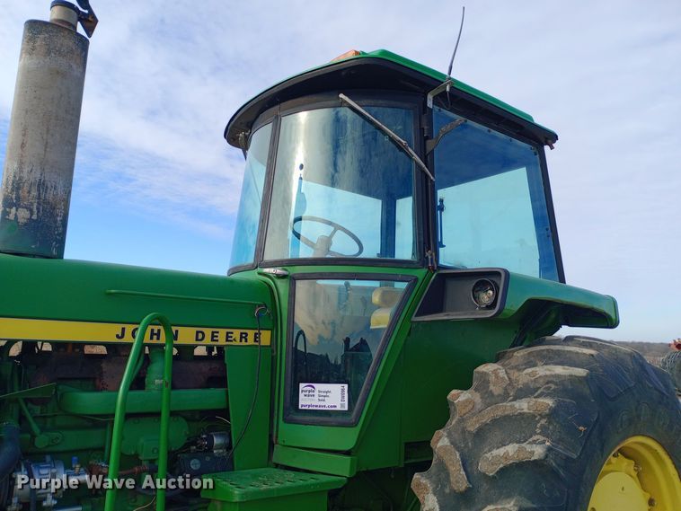 image for item DW0964 1974 John Deere 4430 tractor