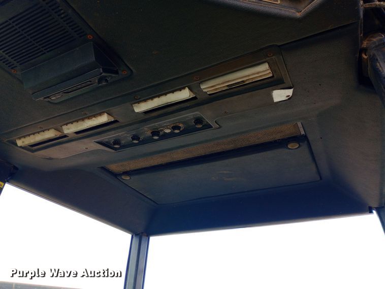 image for item DW0964 1974 John Deere 4430 tractor