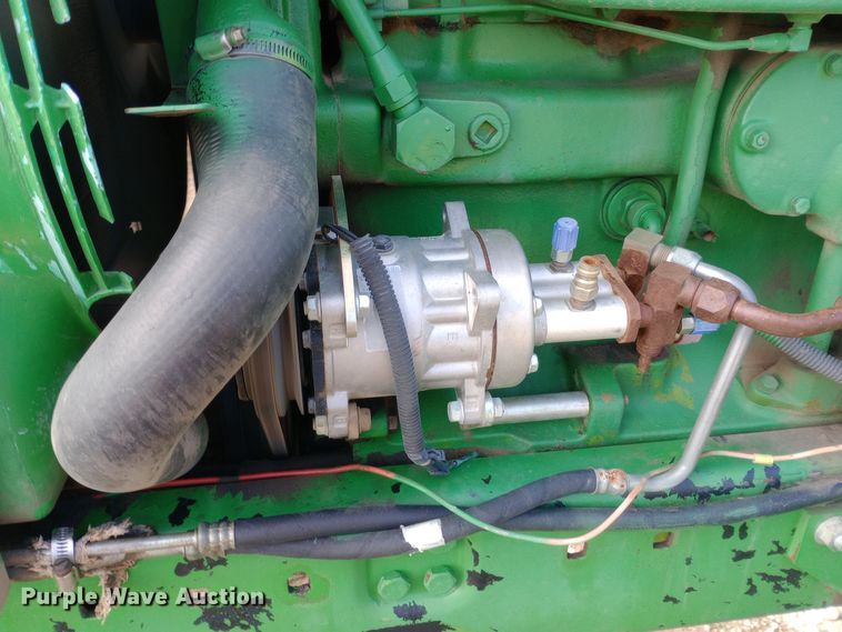 image for item DW0964 1974 John Deere 4430 tractor