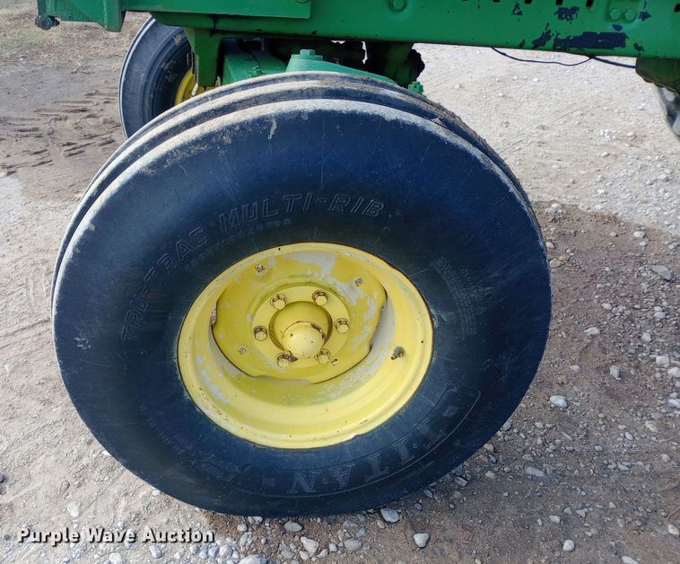 image for item DW0964 1974 John Deere 4430 tractor