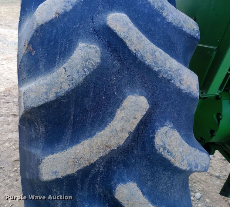 image for item DW0964 1974 John Deere 4430 tractor