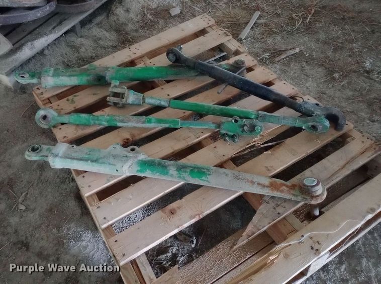 image for item DW0964 1974 John Deere 4430 tractor