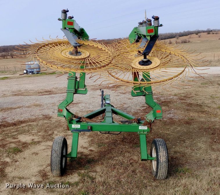 image for item DW0968 Ogden Hybrid Hay Runner hay rake