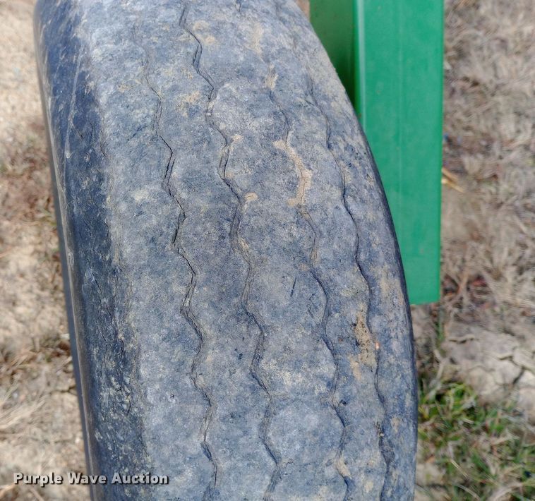 image for item DW0968 Ogden Hybrid Hay Runner hay rake