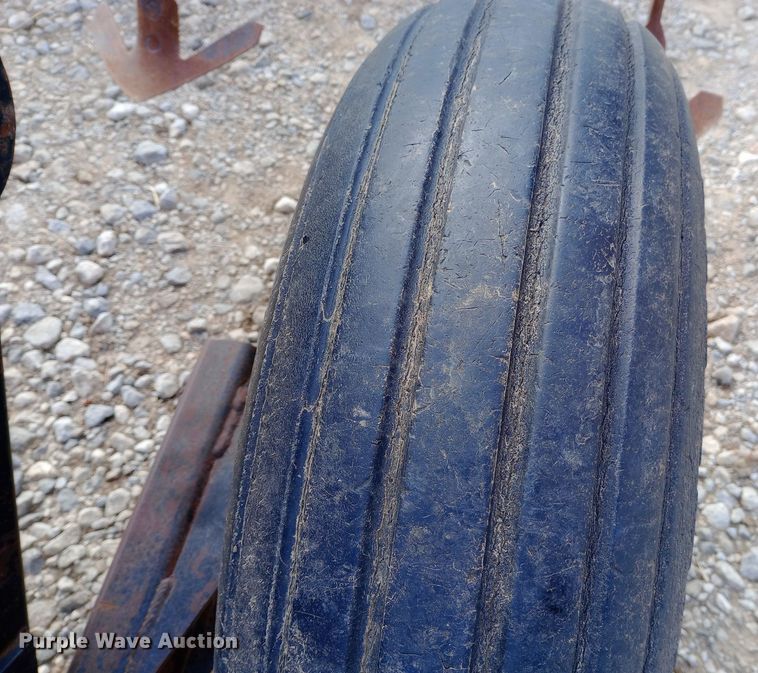 image for item DW0969 Kent field cultivator