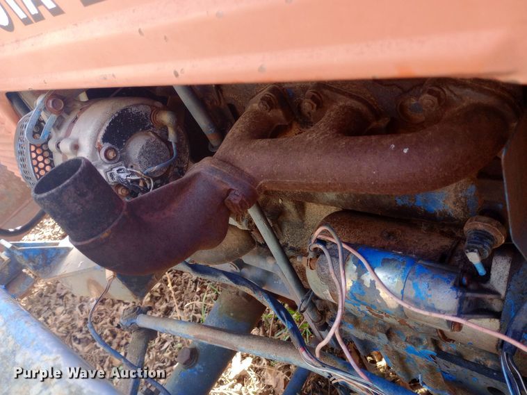 image for item DW0978 Kubota L245DT tractor