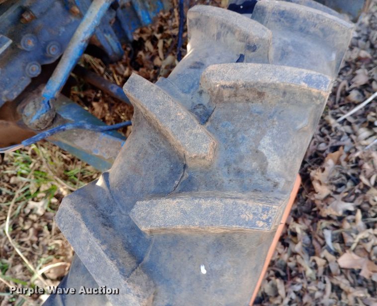 image for item DW0978 Kubota L245DT tractor