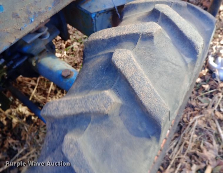 image for item DW0978 Kubota L245DT tractor