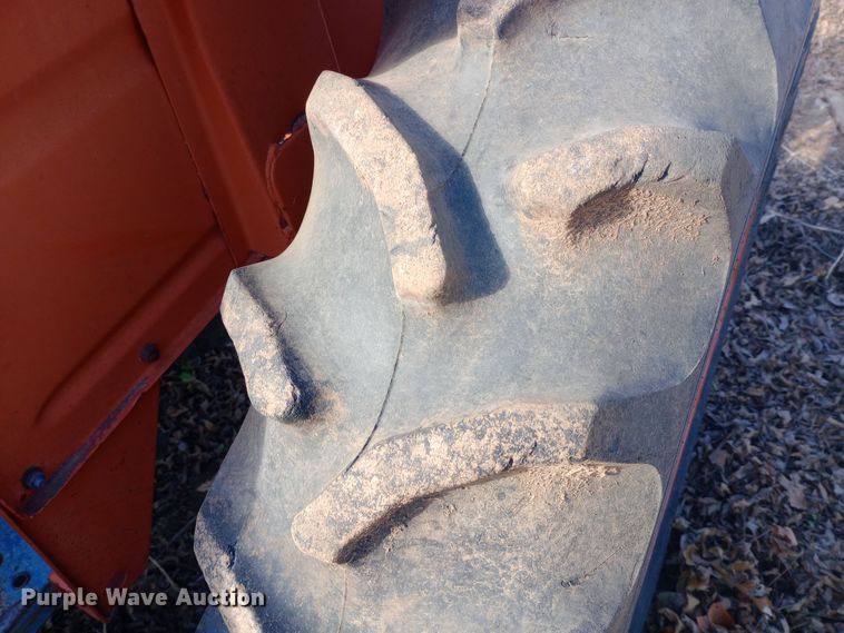 image for item DW0978 Kubota L245DT tractor