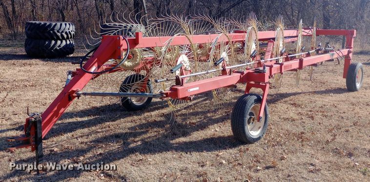 Farm King Easy Rake 12 hay rake in Newkirk, OK | Item DW0988 for sale ...