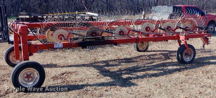 image for item DW0988 Farm King Easy Rake 12 hay rake
