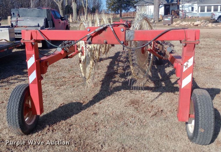 image for item DW0988 Farm King Easy Rake 12 hay rake