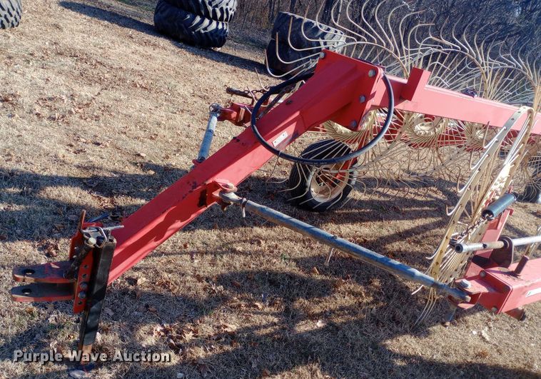 image for item DW0988 Farm King Easy Rake 12 hay rake