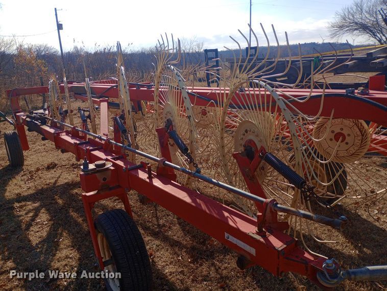 image for item DW0988 Farm King Easy Rake 12 hay rake